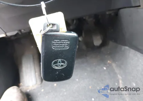 2015 Toyota Rav4 Limited из США, поврежденный, VIN 2T3DFREV4FW260849